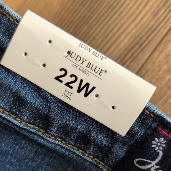 NWT Judy Blue Deep Blue Straight Leg Jeans High Waist 22W - Picture 8 of 9